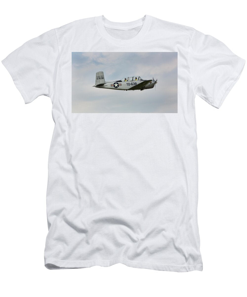 Beechcraft T 34 Mentor a Navy and Air Force Trainer Flying At Oa Bruce Beck T-Shirt