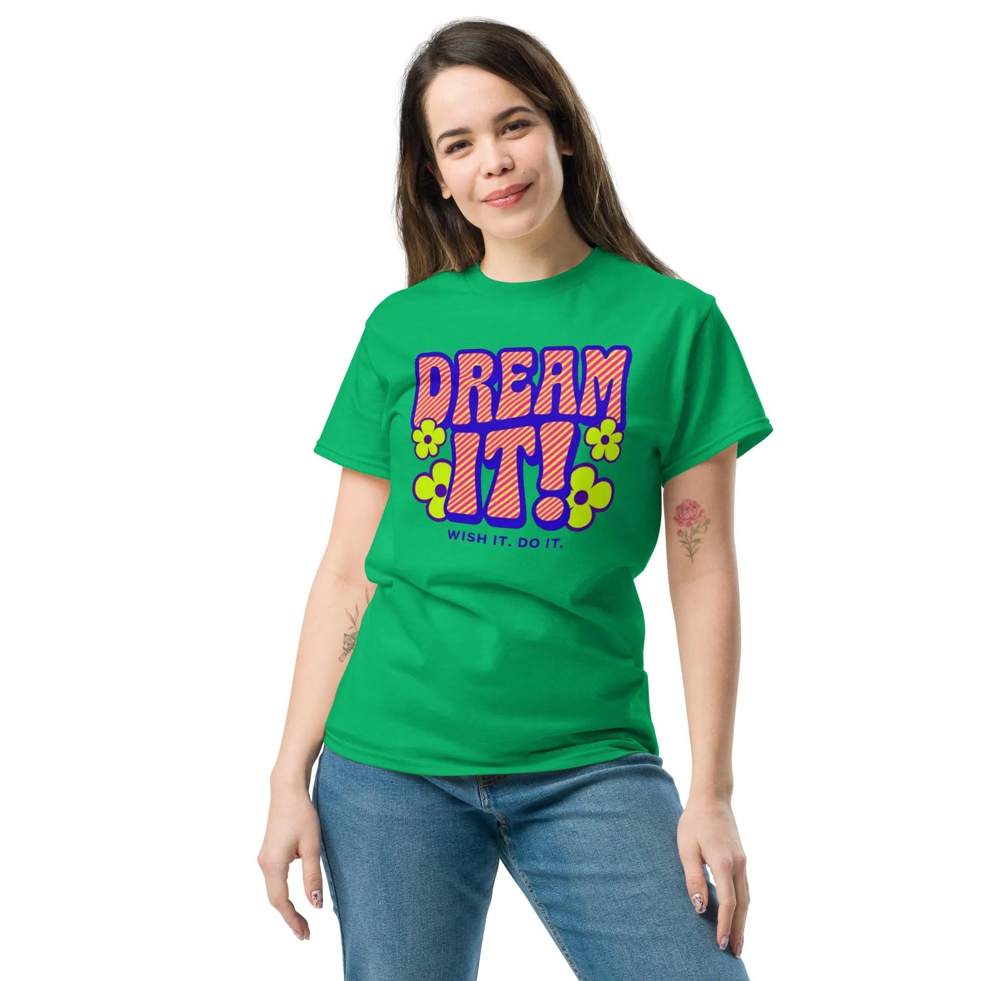 Dream It Wish It,  Do It. Retro Inspirational T-Shirt, Retro motivational t-shirt, Vintage typography t-shirt, Dreamer aesthetic clothing .