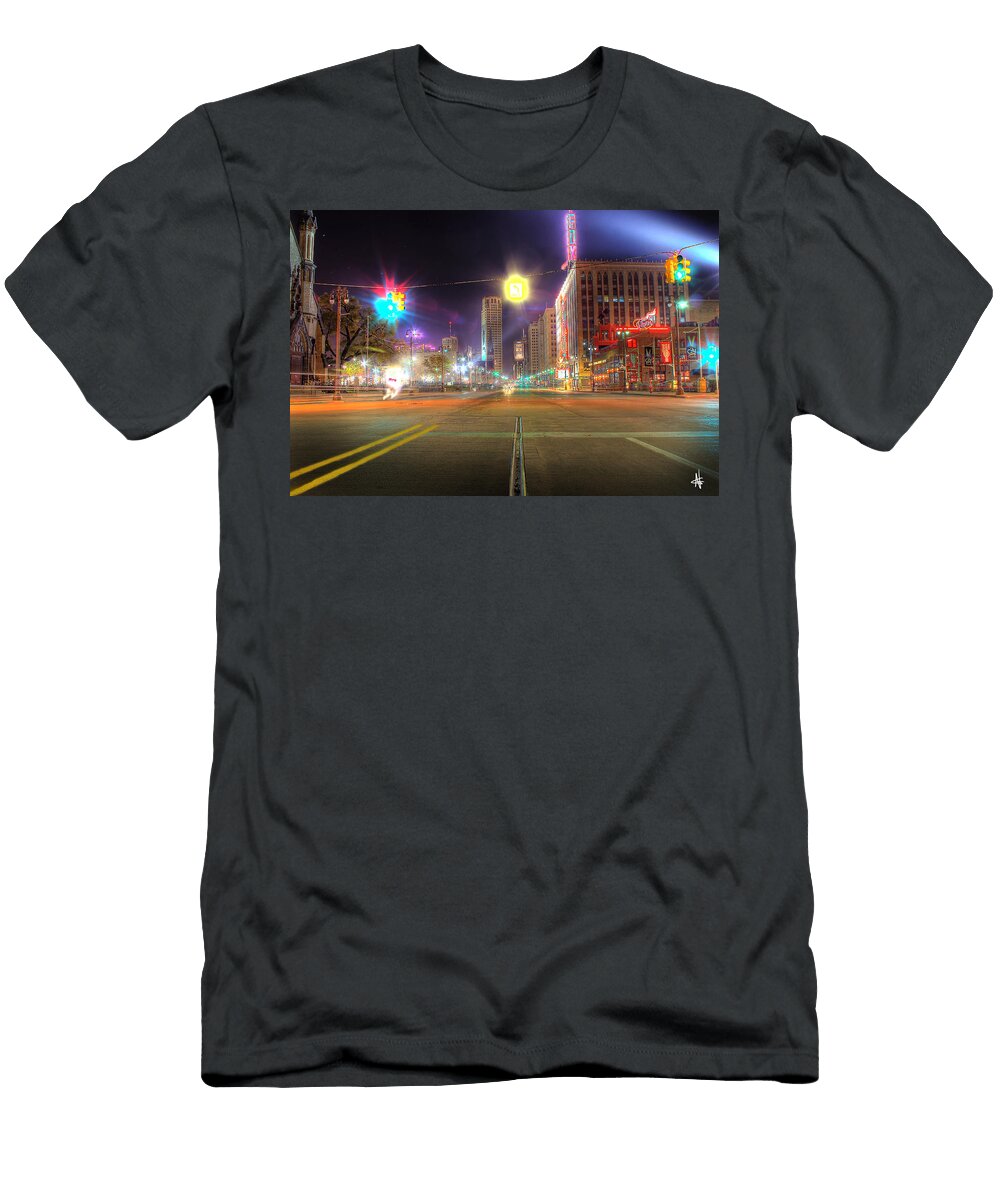 Woodward Ave Detroit Mi Nicholas Grunas T-Shirt